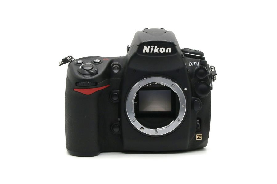 Nikon D700 body (пробег 56010 кадров)