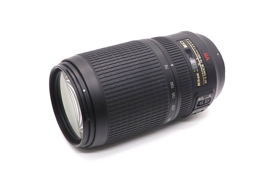 Nikon 70-300mm f/4.5-5.6G ED-IF AF-S VR Zoom-Nikkor (Thailand)