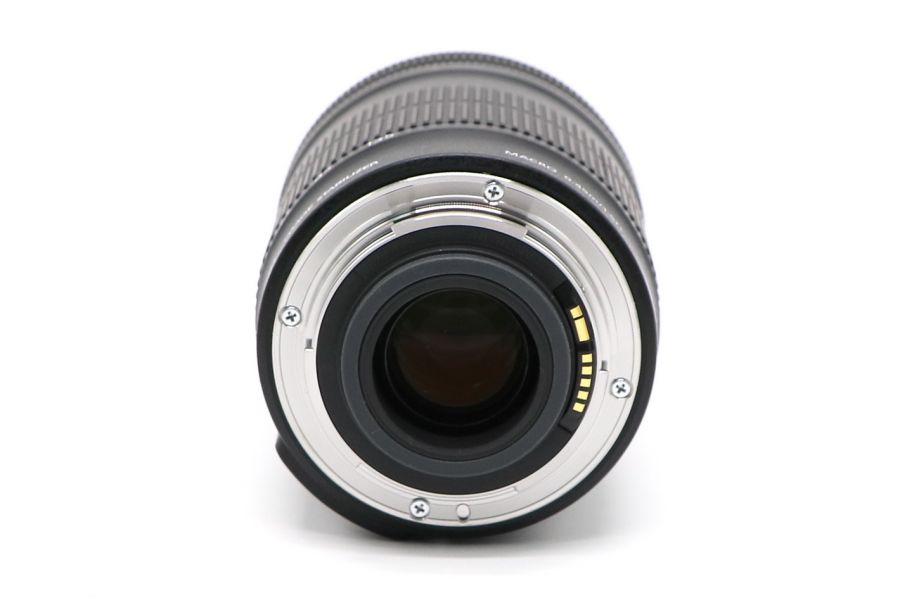 Canon EF-S 18-135mm 3.5-5.6 IS в упаковке