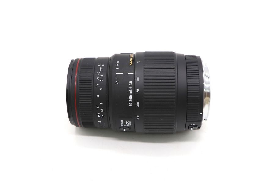 Sigma AF 70-300mm f/4-5.6 APO MACRO DG for Canon EF неисправный