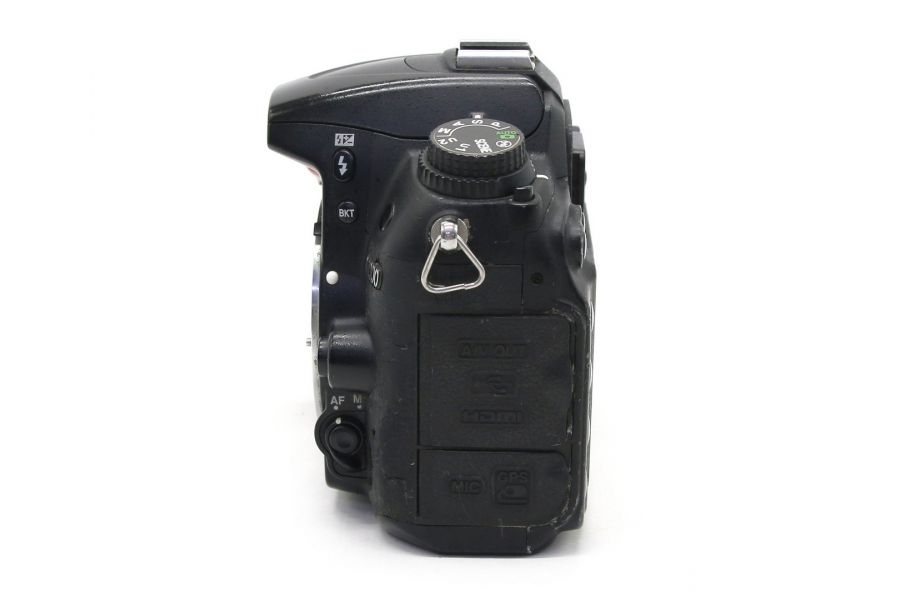 Nikon D7000 body (пробег 80290 кадров)