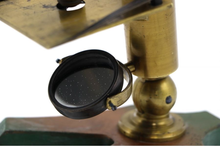 Микроскоп латунный