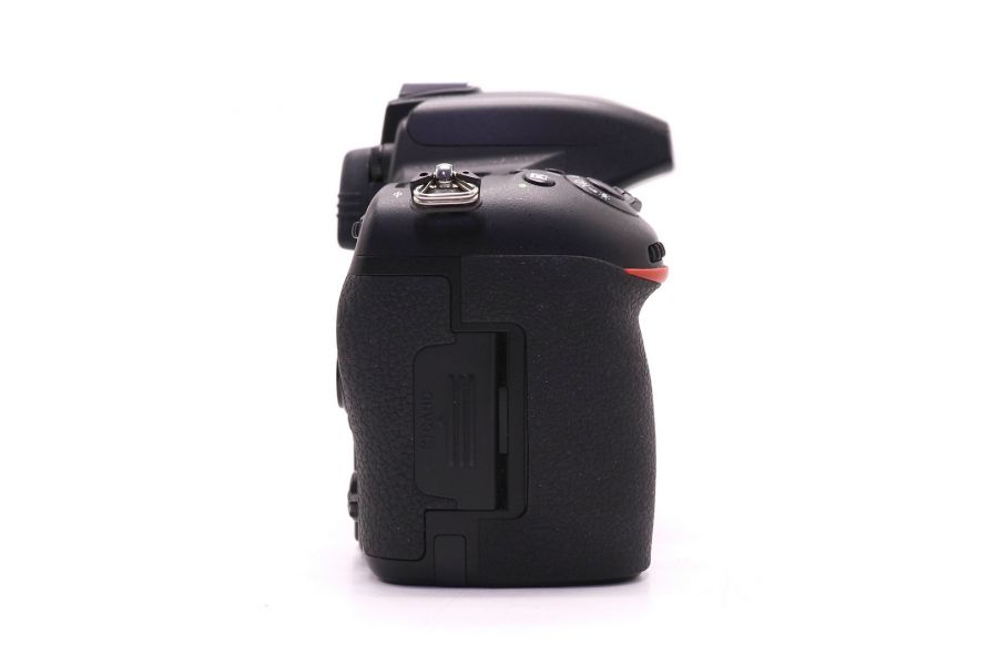 Nikon D750 body в упаковке (пробег 95685 кадров)