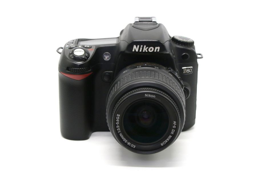 Nikon D80 kit (пробег 30670 кадров)