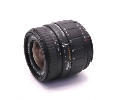 Sigma AF 24-70mm f/3.5-5.6D Aspherical for Nikon F (Japan, 1994)