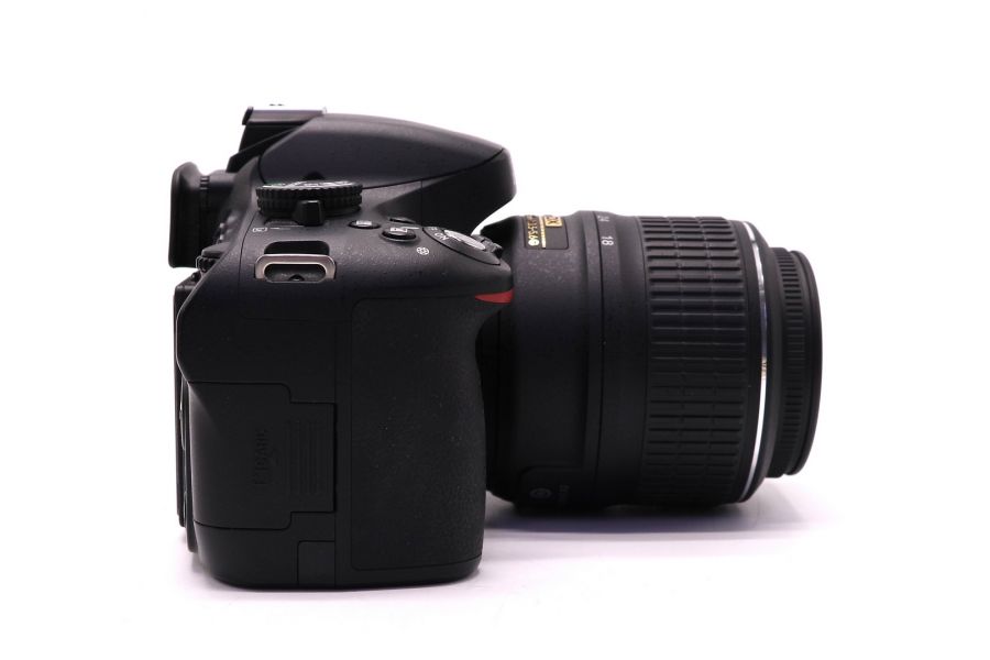 Nikon D5100 kit в упаковке (пробег 5350 кадров)