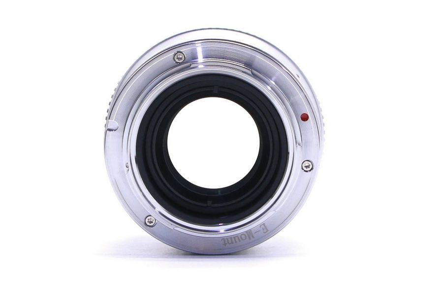 TTArtisan 50mm f/1.2 Sony E в упаковке