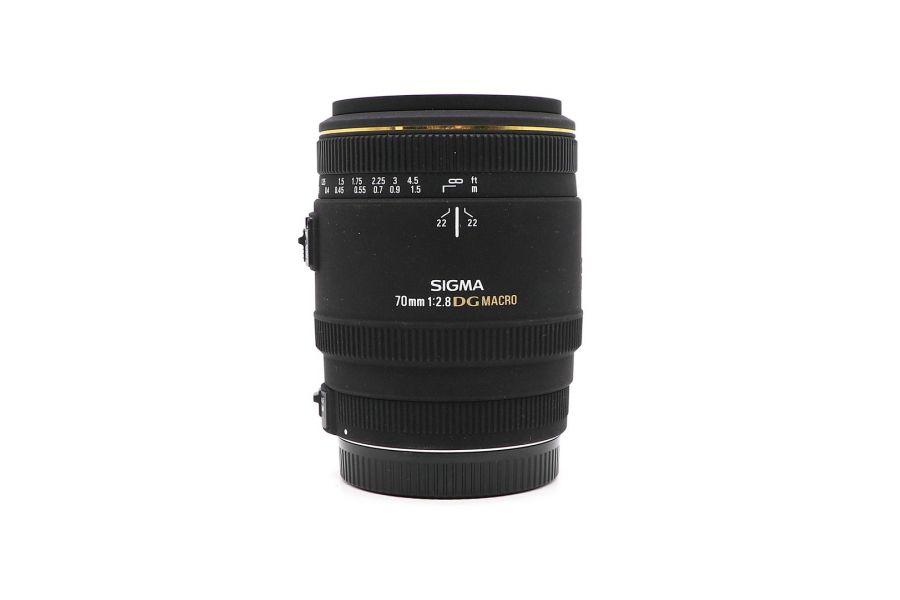 Sigma AF 70mm f/2.8 Macro EX DG Canon EF в упаковке