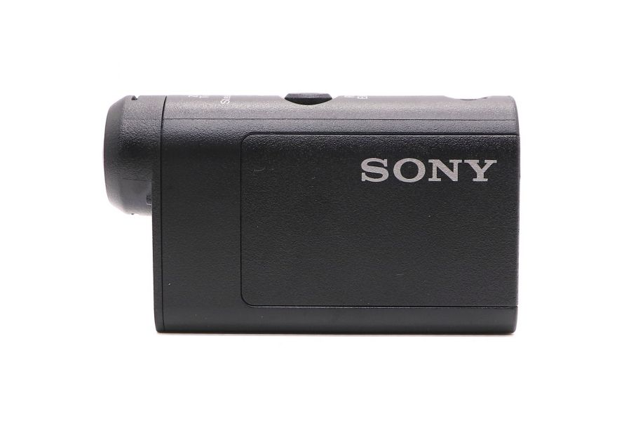 Экшен-камера Sony HDR-AS50 в упаковке