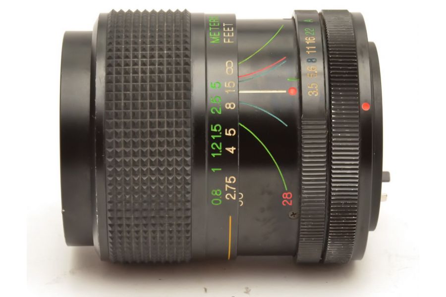 Vivitar 28-70mm 3.5-4.8 MC Macro (Japan)