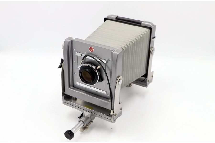 Calumet 4x5 mono rail View Camera with 210MM f6.8