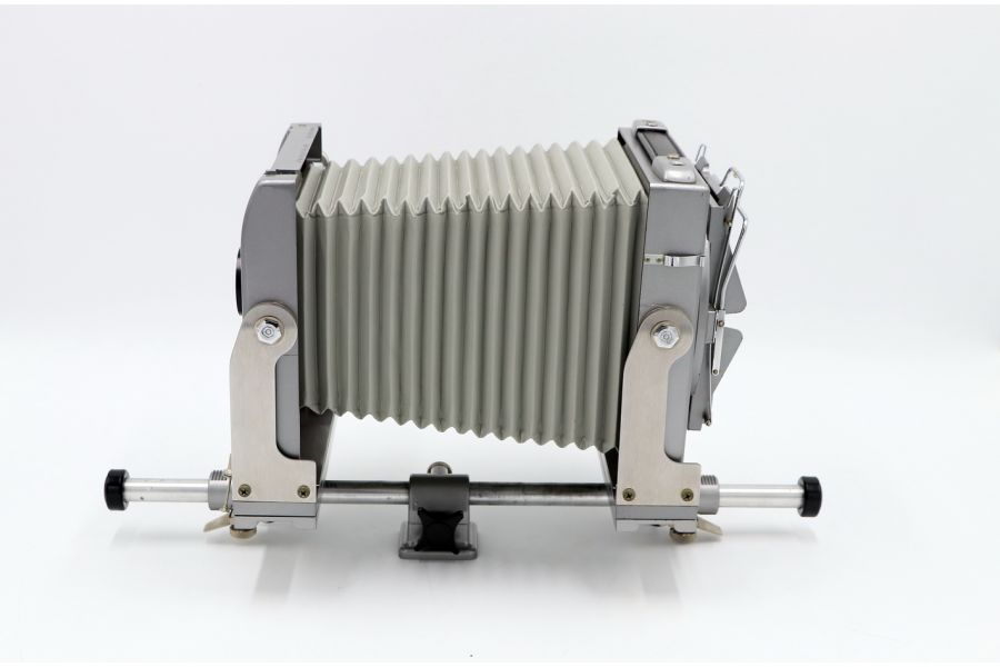 Calumet 4x5 mono rail View Camera with 210MM f6.8