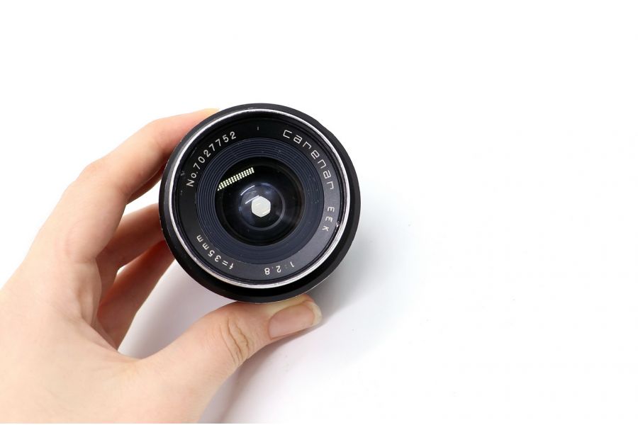 Carenar EEK 35mm f/2.8