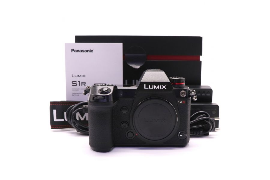 Panasonic Lumix S1R в упаковке (пробег 22430 кадров)