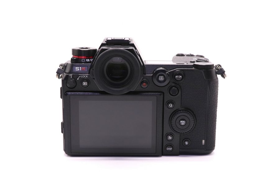 Panasonic Lumix S1R в упаковке (пробег 22430 кадров)