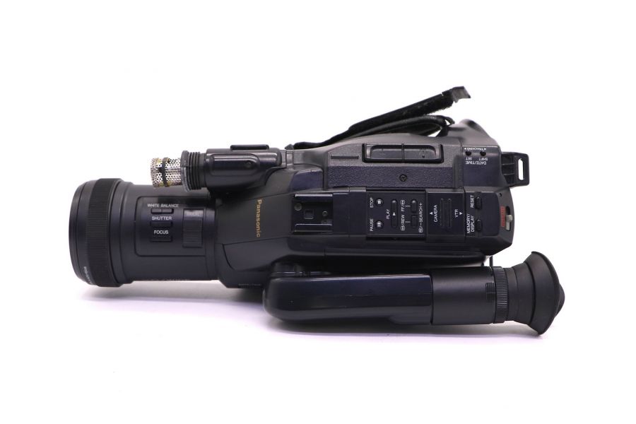 Видеокамера Panasonic NV-G101E