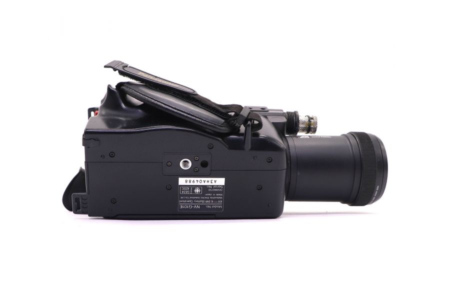 Видеокамера Panasonic NV-G101E