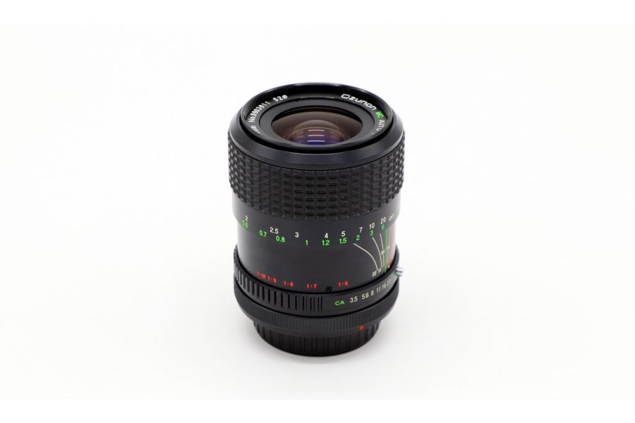 Ozunon 35-70mm f/3.5-4.8 MC Auto (Canon FD)