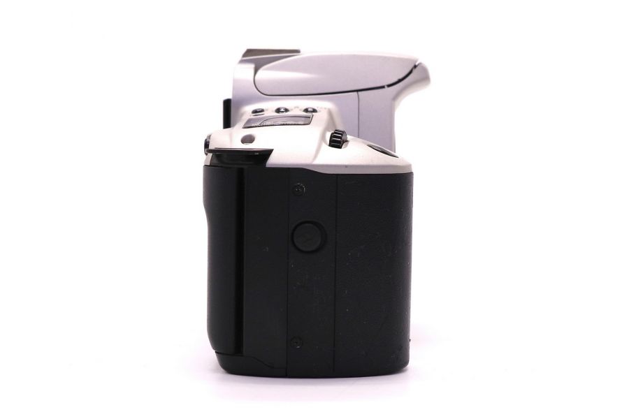 Canon EOS Rebel 2000 (Canon EOS 300) body