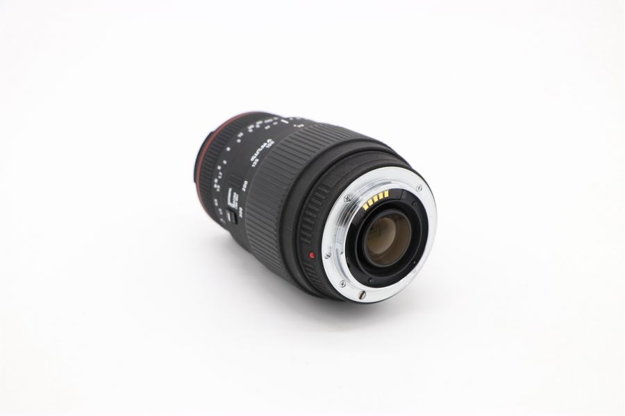 Sigma AF 70-300mm f/4-5.6 APO Macro Super II Sony