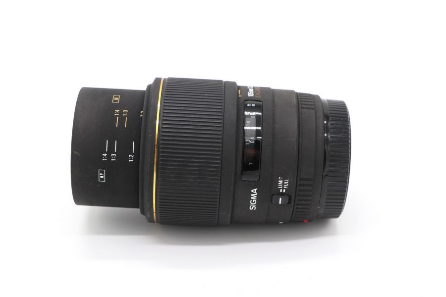 Sigma AF 105mm f/2.8 EX DG Macro for Minolta AF