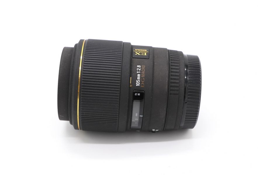 Sigma AF 105mm f/2.8 EX DG Macro for Minolta AF