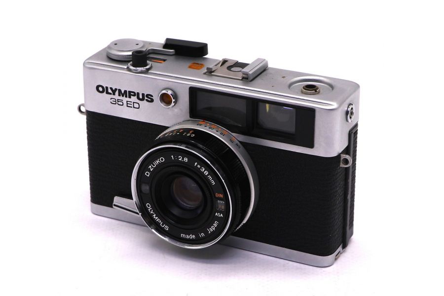 Olympus 35 ED (Japan, 1976)
