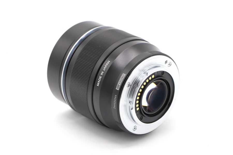 Olympus Zuiko Digital ED 75mm f/1.8 новый