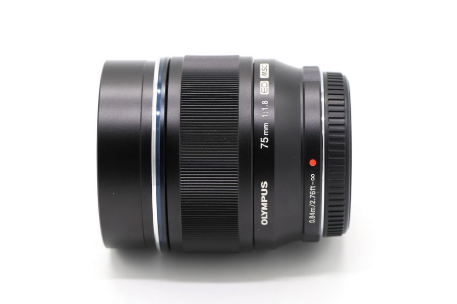 Olympus Zuiko Digital ED 75mm f/1.8 новый
