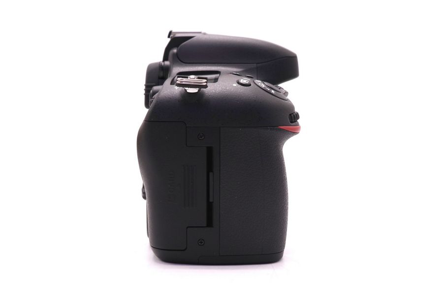 Nikon D600 body в упаковке (пробег 5 кадров) (Thailand)