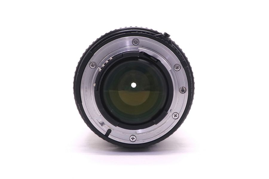 Nikon AF 70-210mm f/4 Nikkor