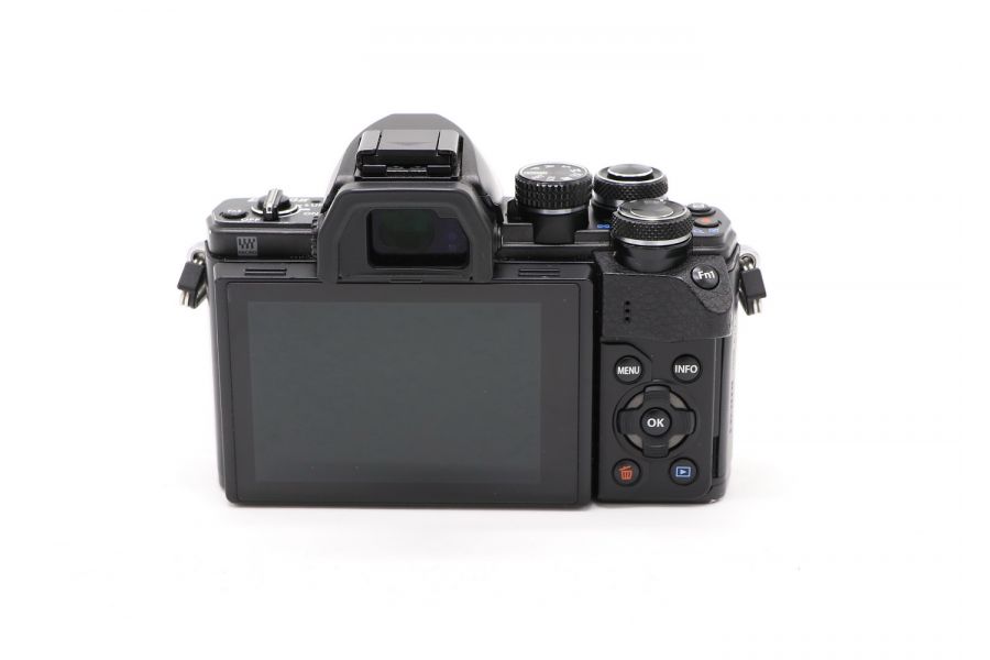 Olympus OM-D E-M10 Mark II kit black 