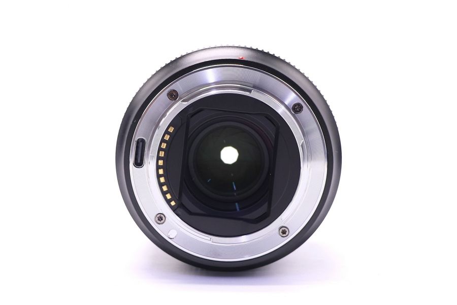 Viltrox AF 28mm f/1.8 E-mount в упаковке