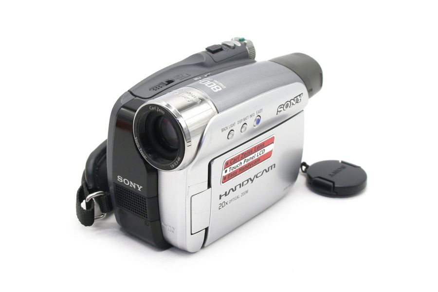 Видеокамера Sony DCR-HC26E