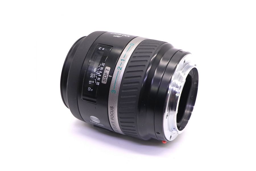 Minolta AF 100mm f/2.8(32) Soft
