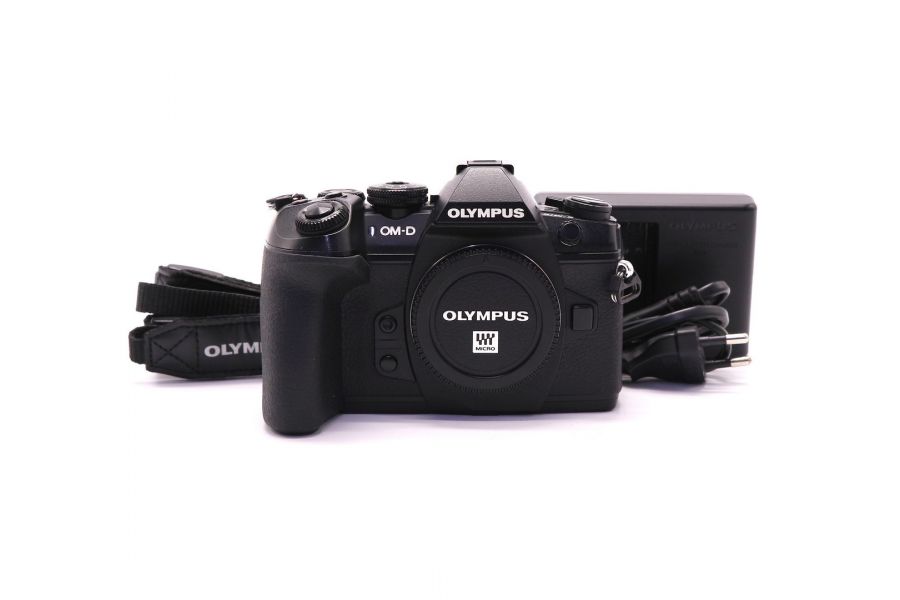 Olympus OM-D E-M1 Mark II body (пробег 66800 кадров)