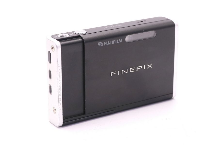 Fujifilm FinePix Z1 в упаковке