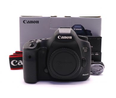 Canon EOS 5D Mark III body в упаковке (пробег 102005 кадров)