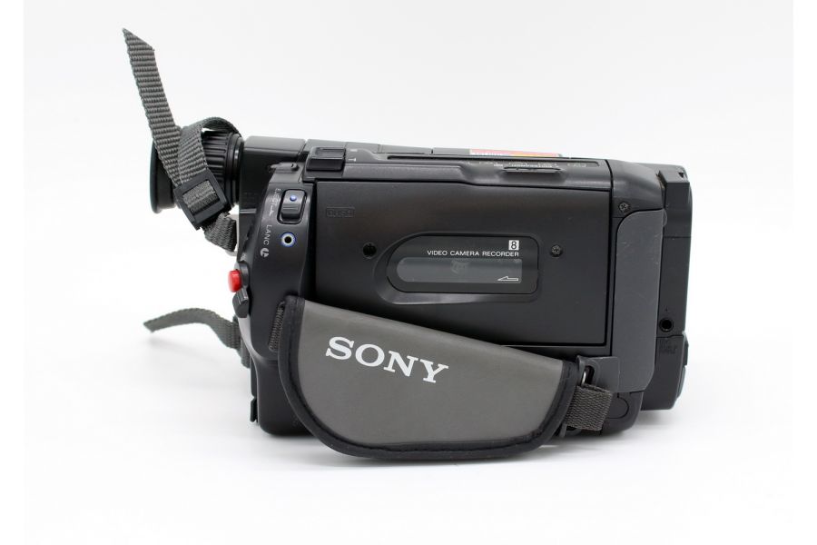 Видеокамера Sony CCD-TR412E