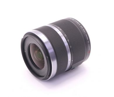 Купить Xiaoyi 12-40mm f/3.5-5.6 Xiaoyi 12-40mm f/3.5-5.6