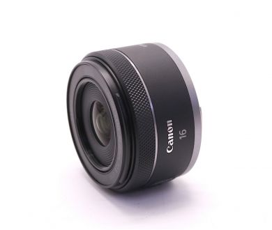 Объектив Canon RF 16mm f/2.8 STM в упаковке