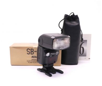 Фотовспышка Nikon Speedlight SB-26 в упаковке