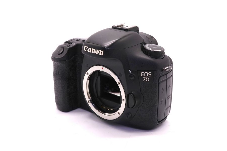 Canon EOS 7D body (пробег 54000 кадров)