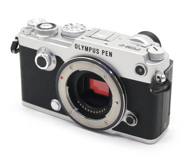 Olympus Pen-F body (пробег 1530 кадров)