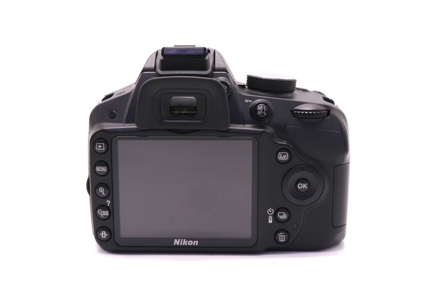 Nikon D3200 body (пробег 2305 кадров)