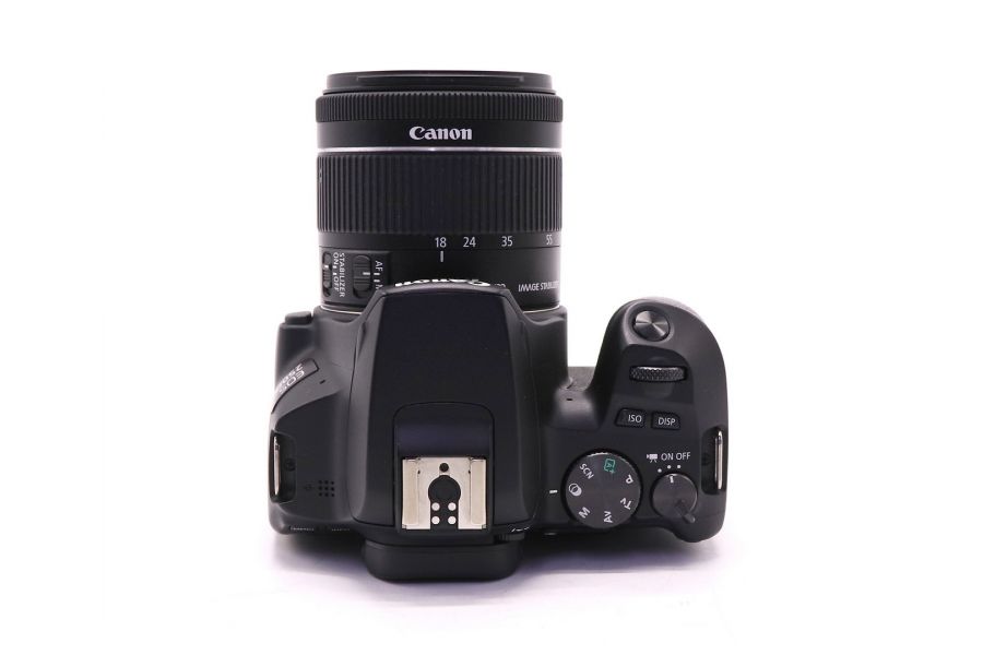 Фотокамера Canon EOS 250D kit (пробег 13400 кадров)