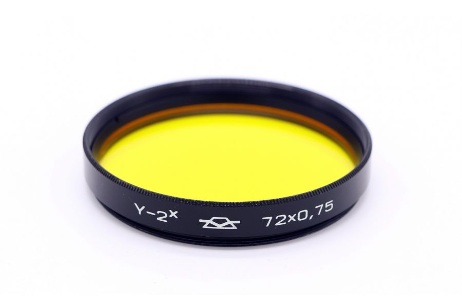 Светофильтр Ж-2x 72x0,75