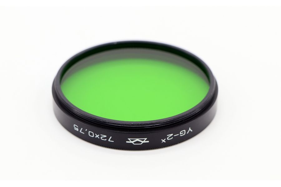Светофильтр ЖЗ-2x 72х0,75
