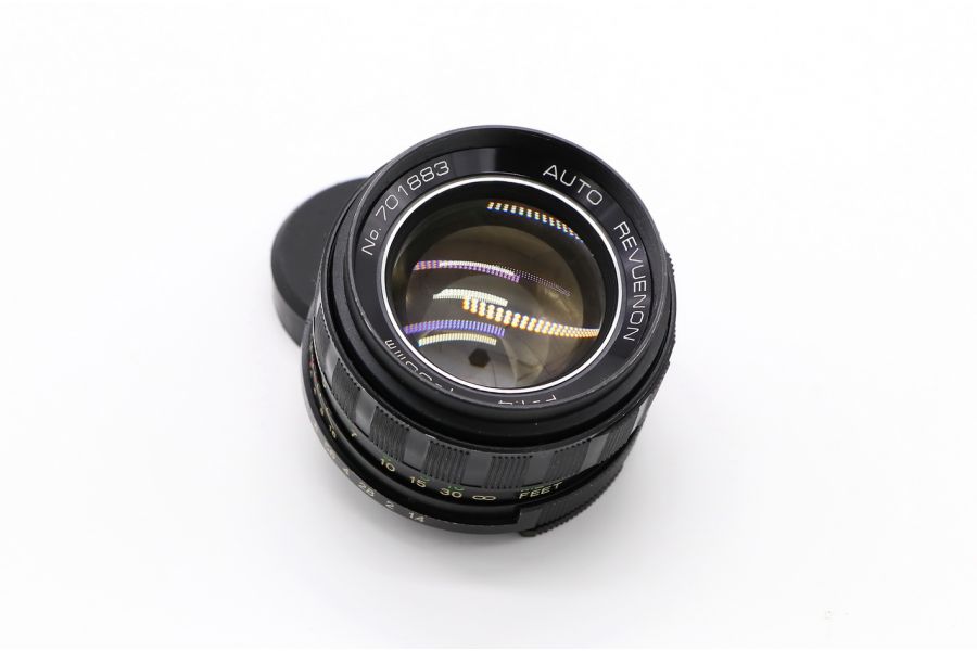 Revuenon Auto 1.4/55mm (Japan, 1977)