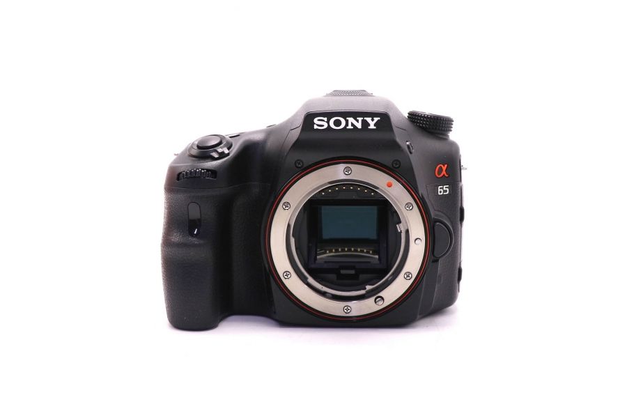 Sony A65 body в упаковке (пробег 1050 кадров)